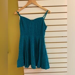 Summer mini dress with a flare 💥